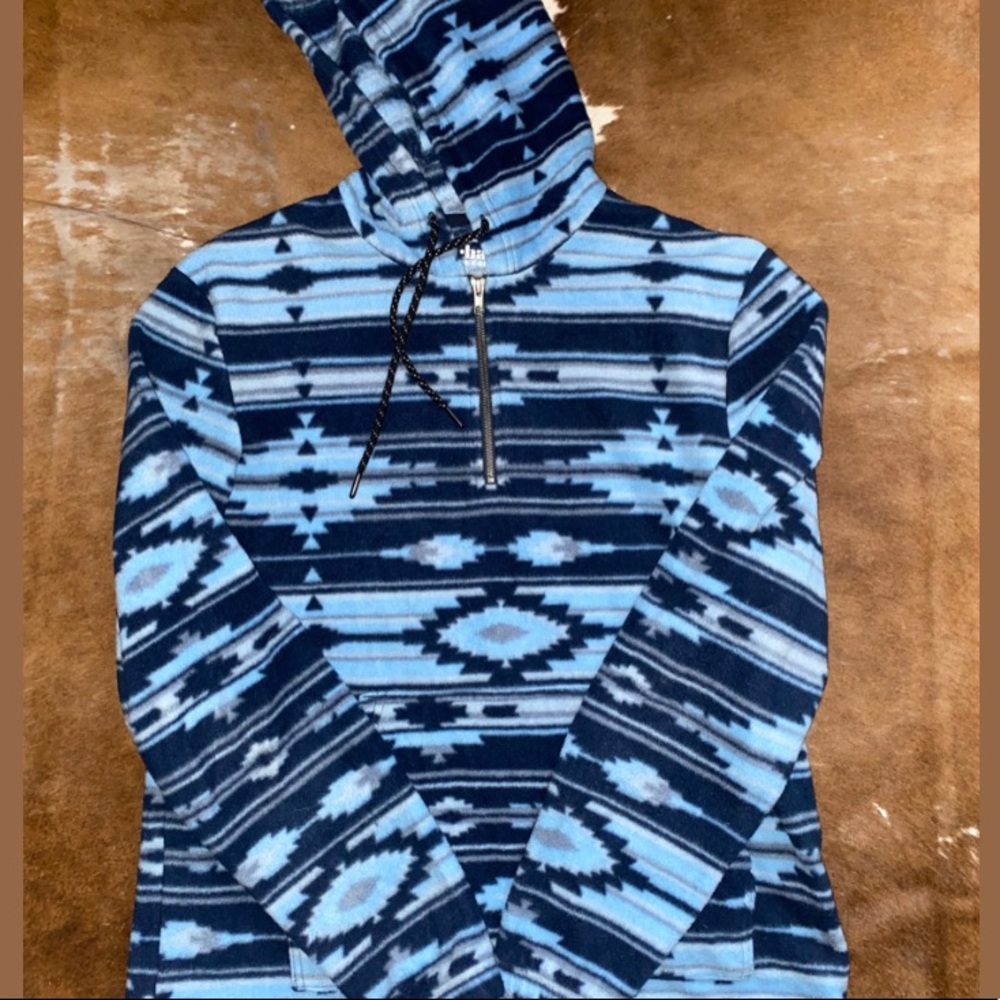 Urban pipeline hoodie
